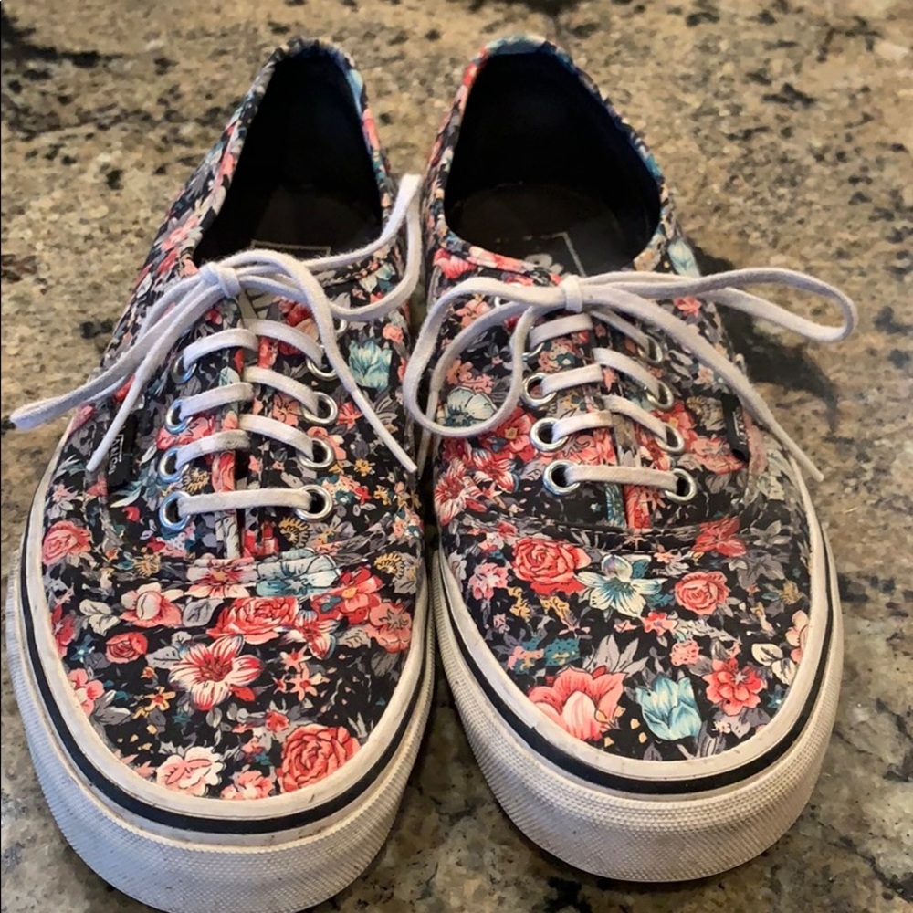 Floral Vans ❤️ offers welcomed